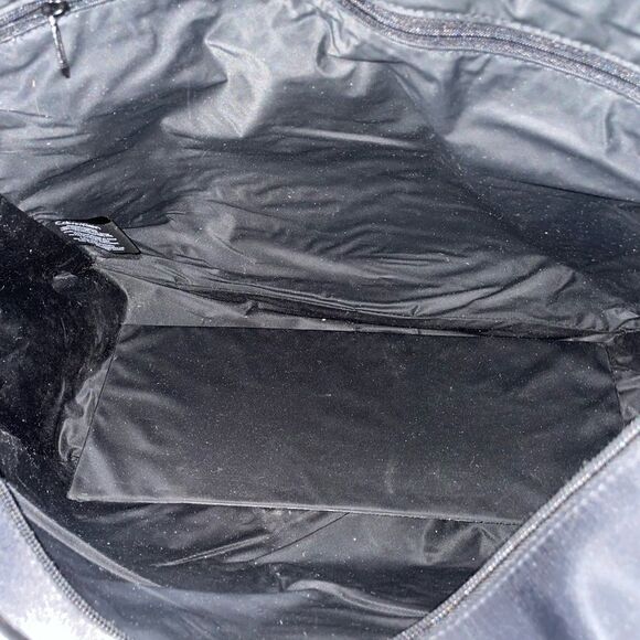 Calvin Klein Carey-On Weekender - Picture 10 of 10